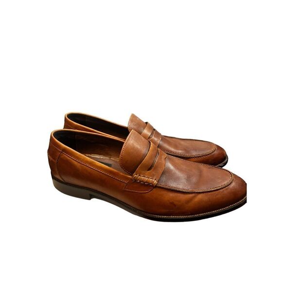 Blake McKay T16 leather loafers size
13 men’s